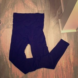 Blanqi maternity leggings!